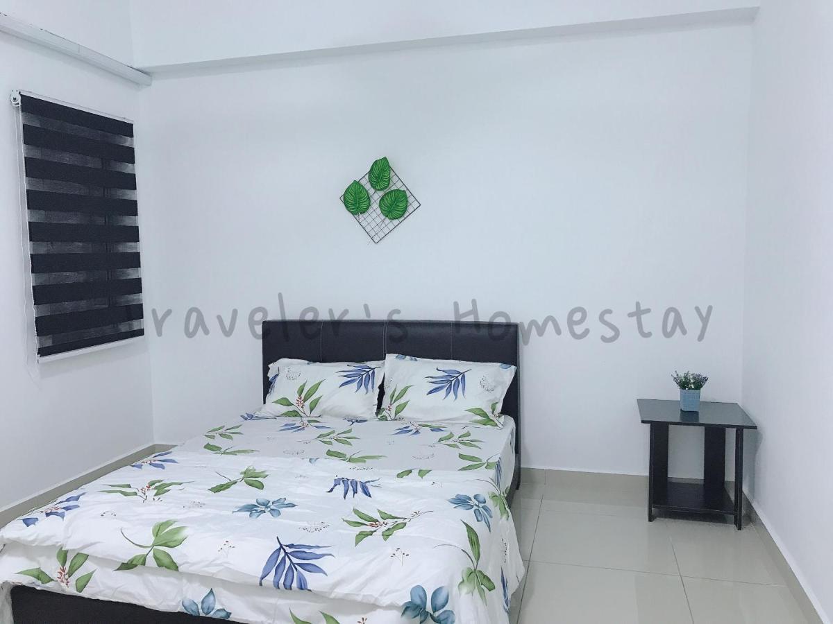 Traveler'S Homestay 旅人窝@ The Venus Sitiawan Kampong Lumut Kiri Exterior photo