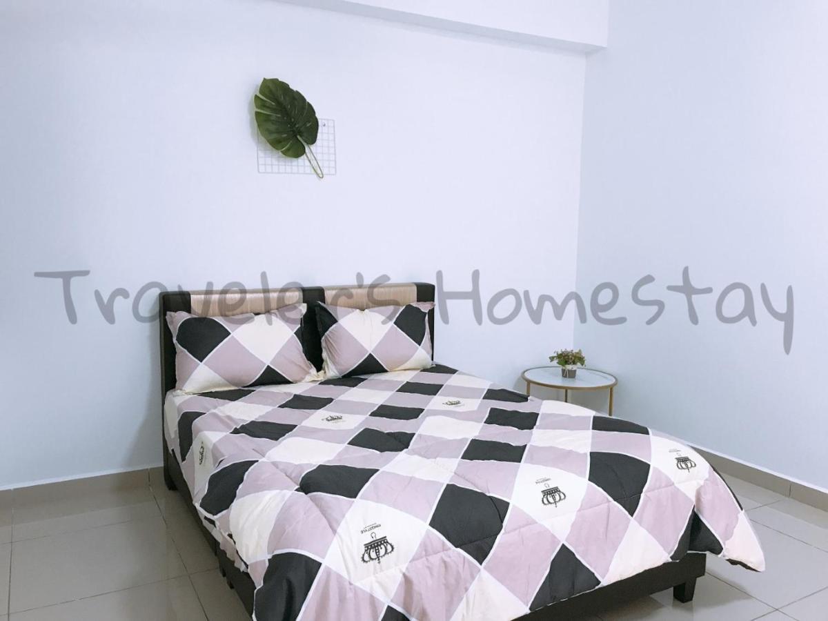 Traveler'S Homestay 旅人窝@ The Venus Sitiawan Kampong Lumut Kiri Exterior photo